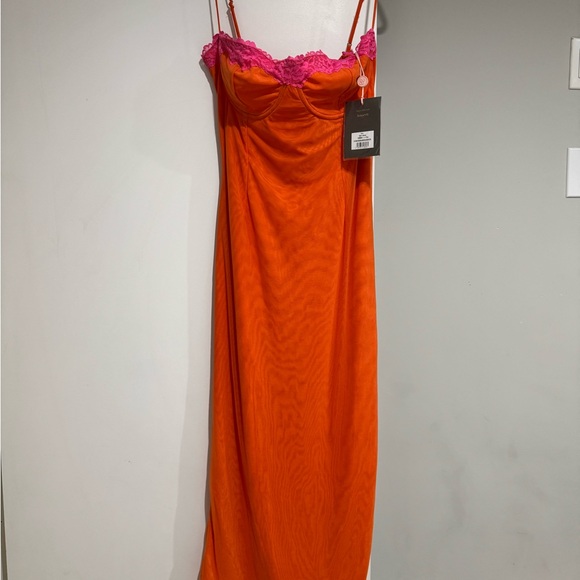 House of CB Aiza Flame Orange Lace Corset Maxi Dress NWT - Picture 16 of 16